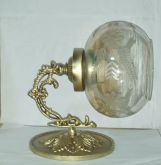 1 Arandelas em bronze com vidro bola ambar